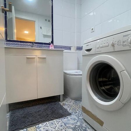 Apartamento Con Vista A La Piscina Daire Benalmádena Dış mekan fotoğraf
