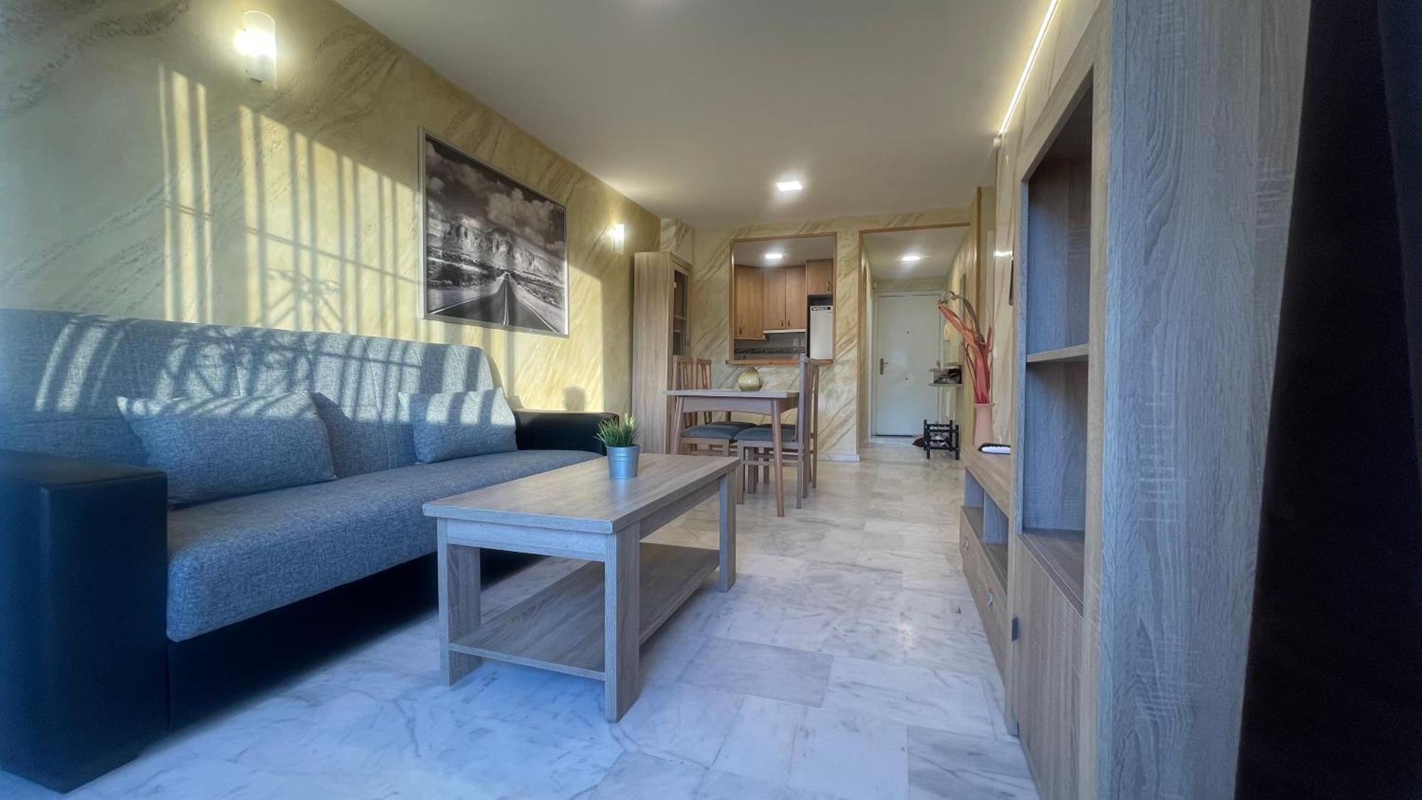 Apartamento Con Vista A La Piscina Daire Benalmádena Dış mekan fotoğraf