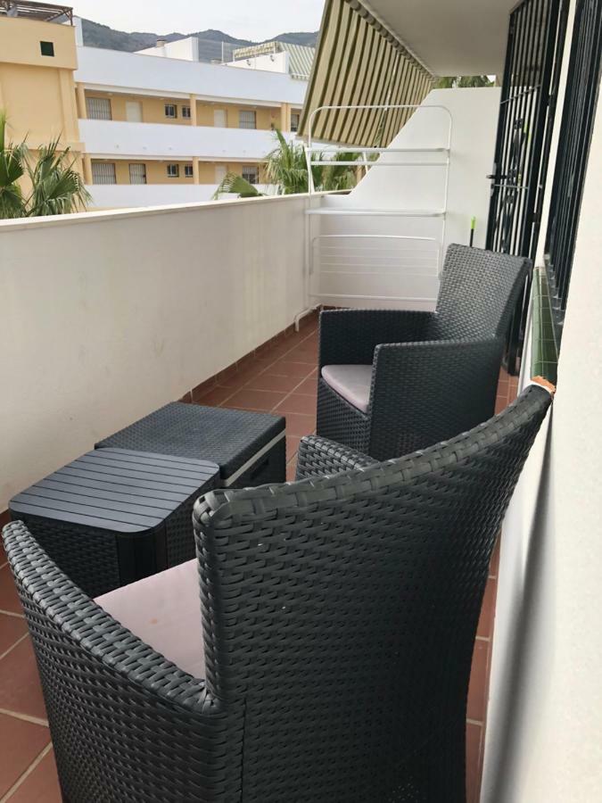 Apartamento Con Vista A La Piscina Daire Benalmádena Dış mekan fotoğraf